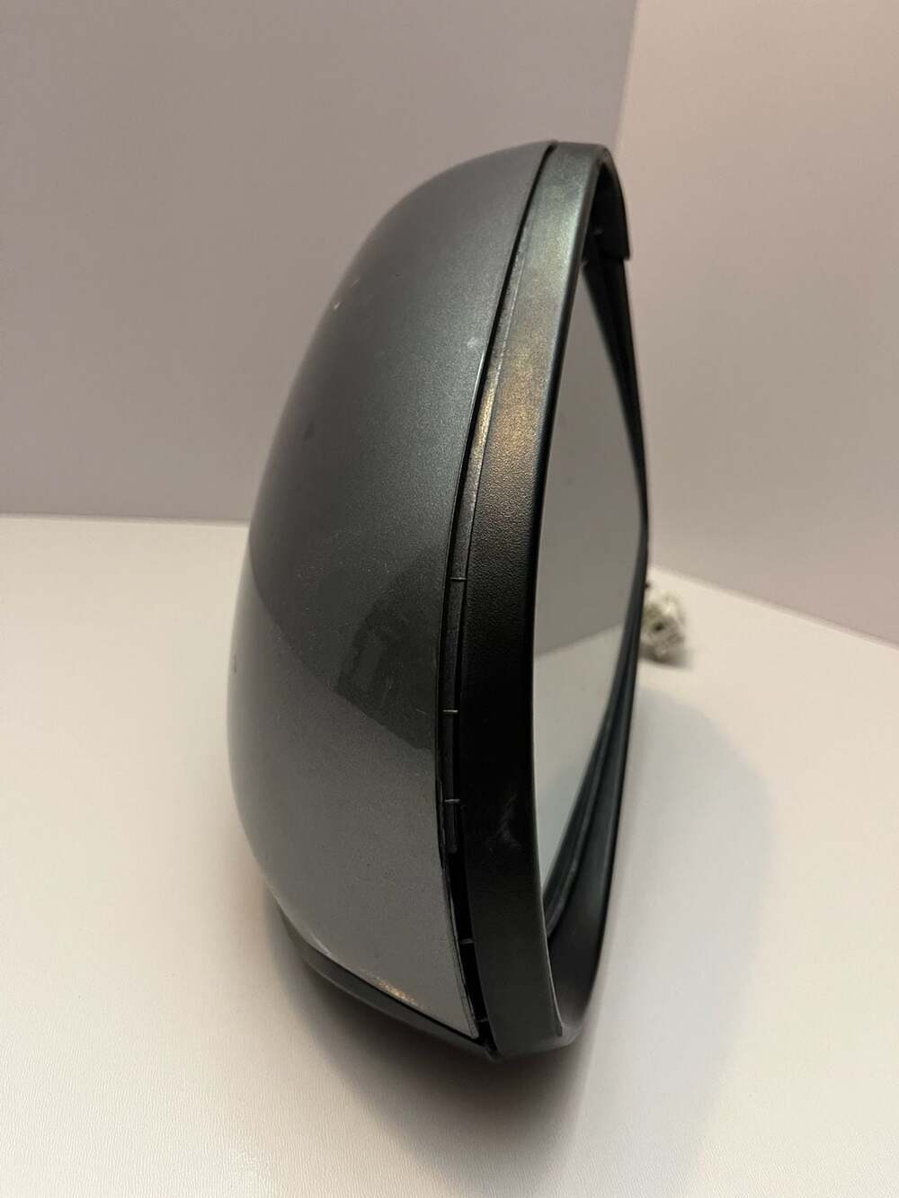 OEM 2019-2020 Hyundai Santa Fe LH Driver Power Mirror BSM Gray 87610-S2010